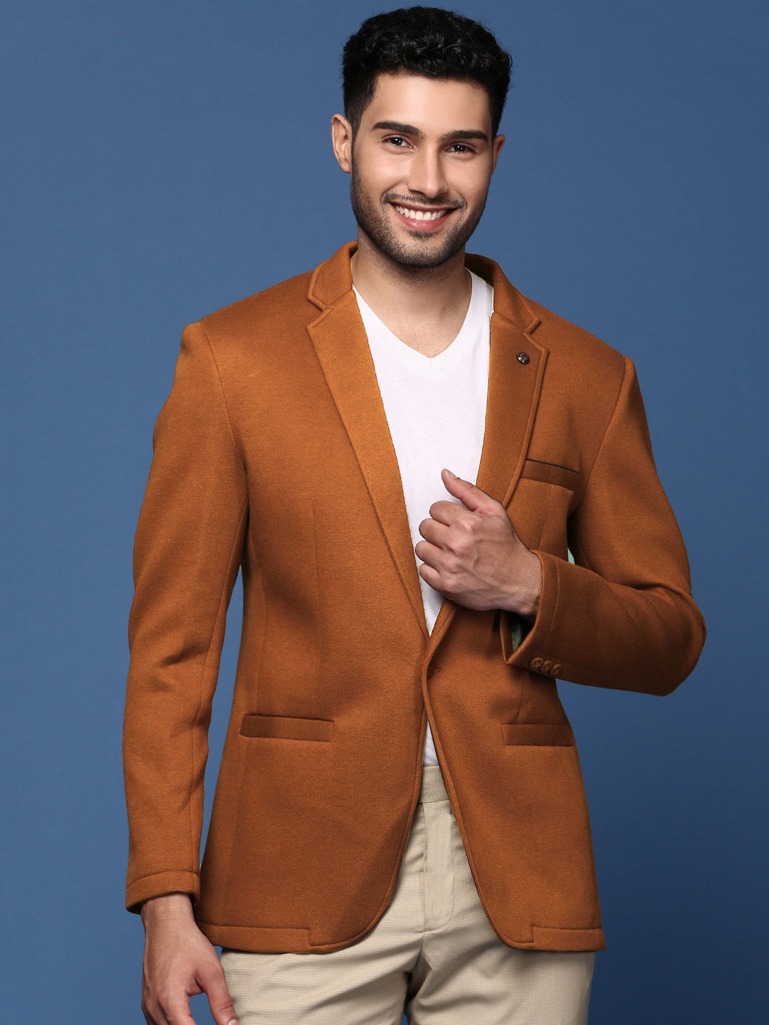 Men's Camel Brown Solid Single Breasted Blazer