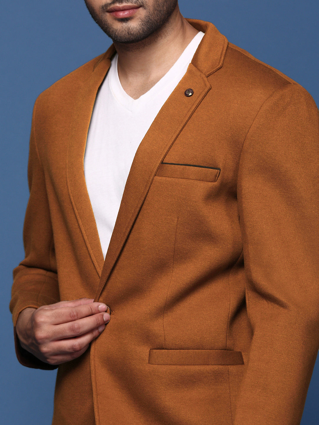Men's Camel Brown Solid Single Breasted Blazer