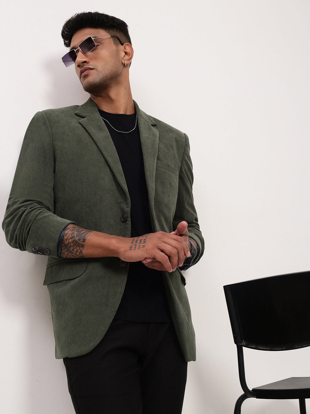 Men's Green Solid Single Breasted Blazer