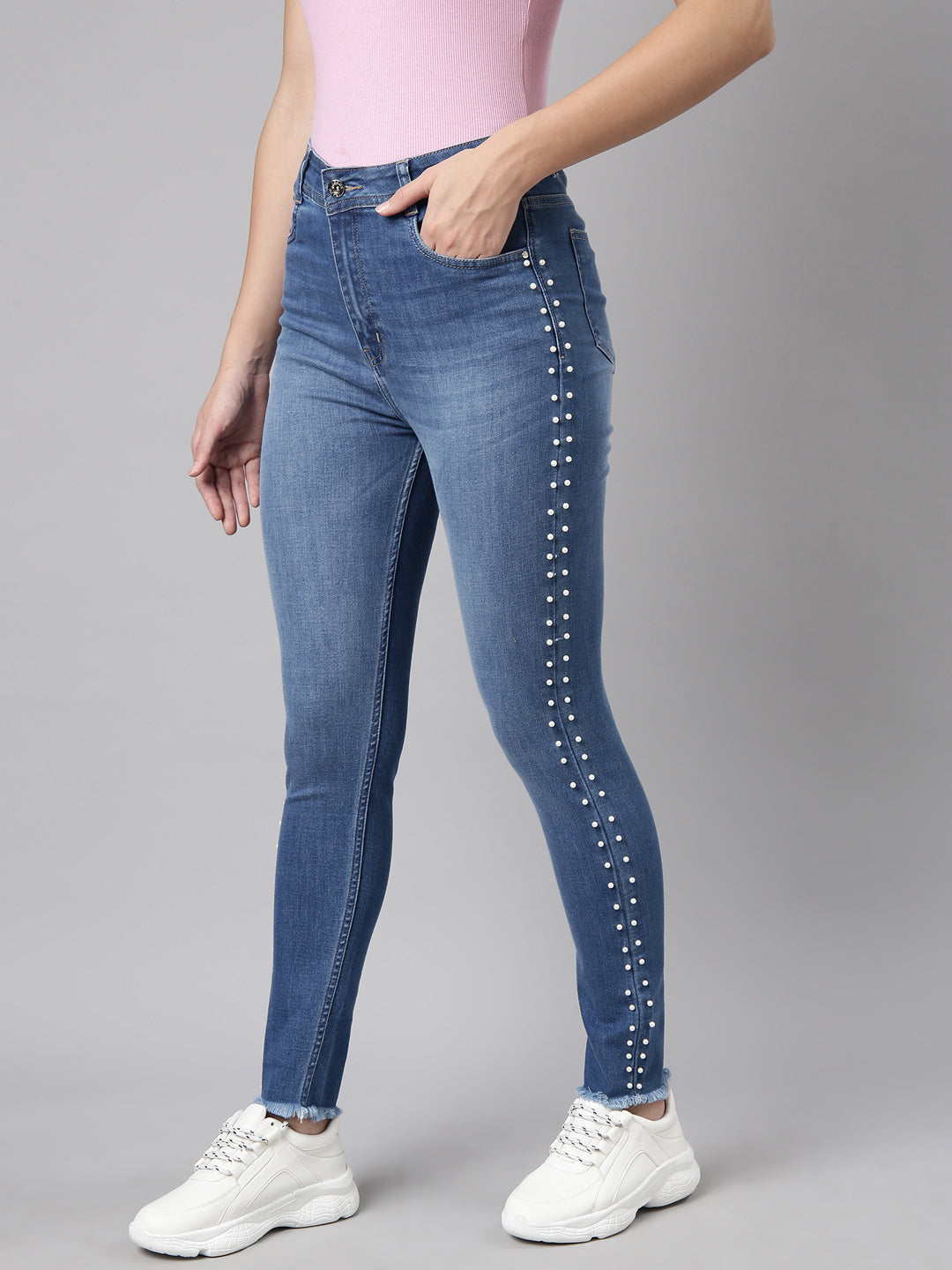 Women's Blue Skinny Fit Light Fade Embellished Stretchable Jeans