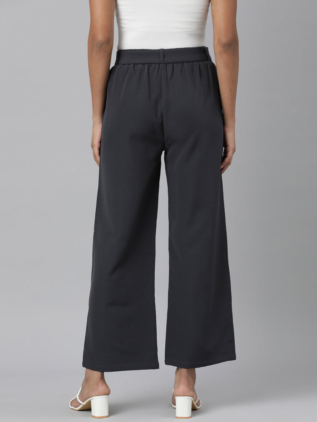 Women's Grey Relaxed Straight Fit Cotton Parallel Trousers