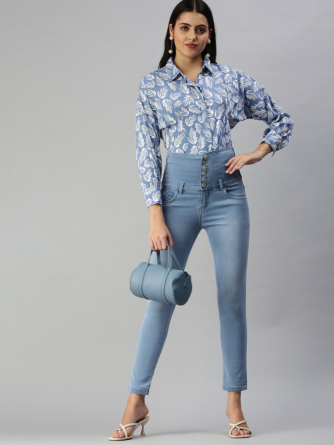 Women's Blue Slim Fit High-Rise Light Fade Stretchable Denim Jeans