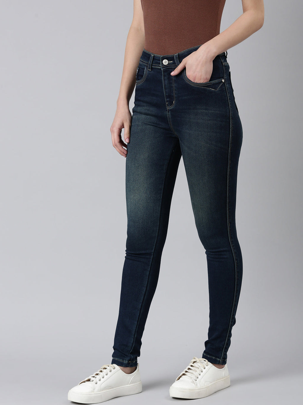 Women's Navy Blue Skinny Fit Light Fade Acid Wash Denim Jeans