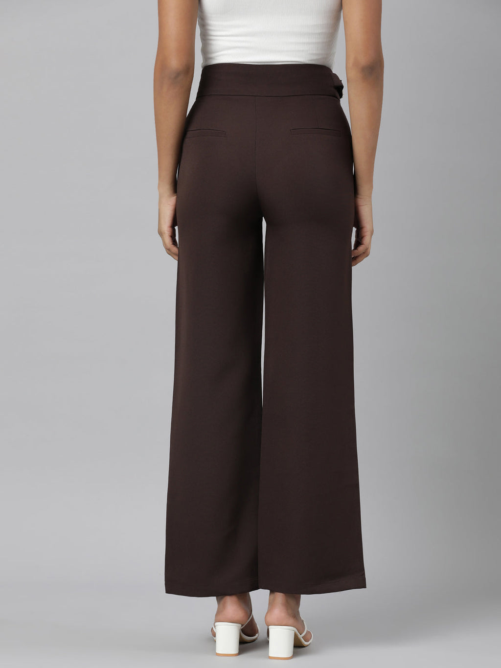 Women's Brown Relaxed Straight Fit Cotton Parallel Trousers