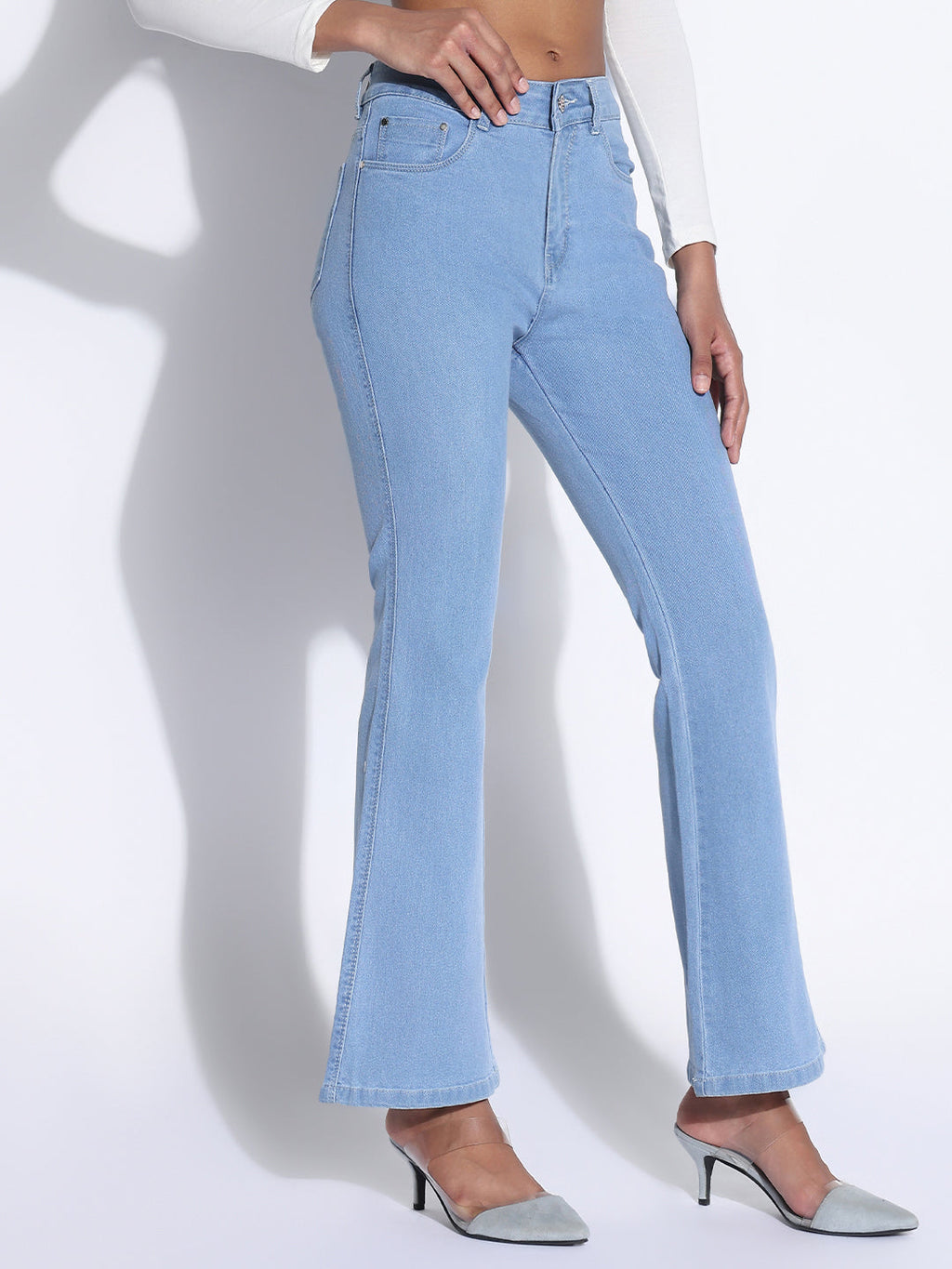 Women's Solid Blue Bootcut Jeans