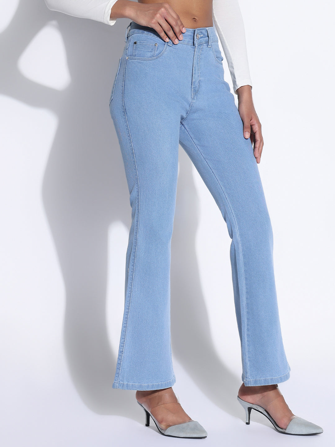 Women's Solid Blue Bootcut Jeans