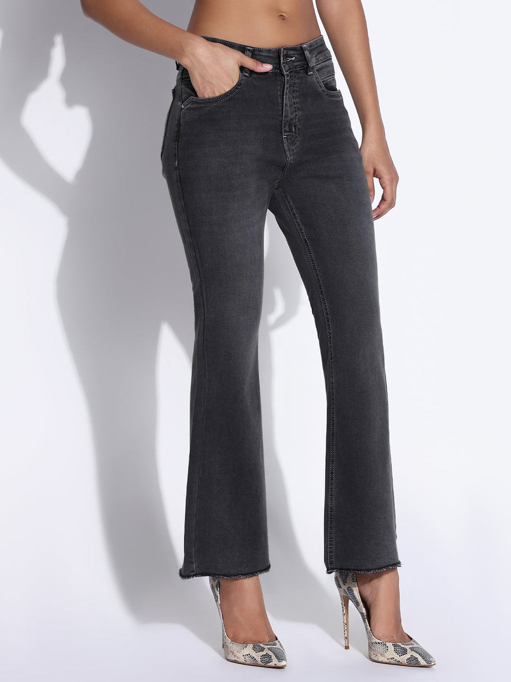 Women's Solid Charcoal Bootcut Jeans