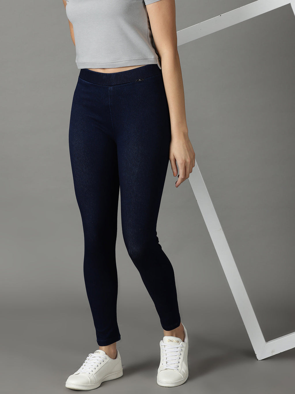 Women's Navy Blue Skinny Fit Acid Wash Stretchable Cotton Jeans