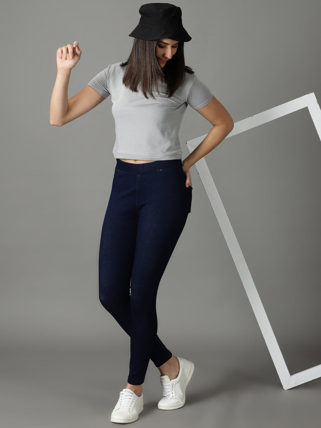 Women's Navy Blue Skinny Fit Acid Wash Stretchable Cotton Jeans