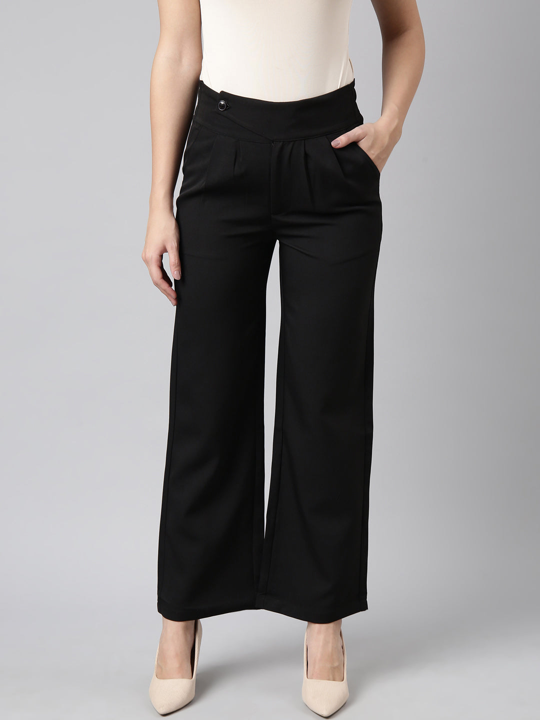Women's Black Regular Fit Cotton Comfort Pleated Parallel Trousers