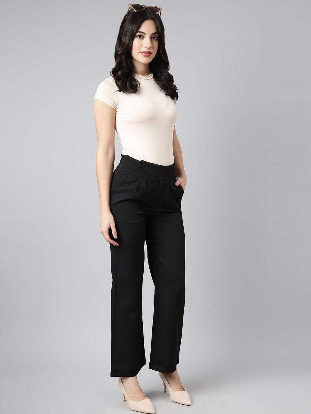 Women's Black Regular Fit Cotton Comfort Pleated Parallel Trousers