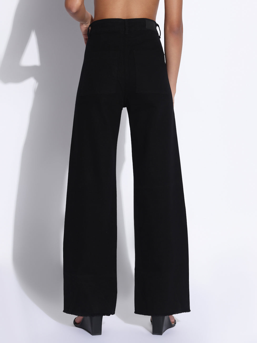 Women's Solid Black Frayed Hem Wide Leg Jeans