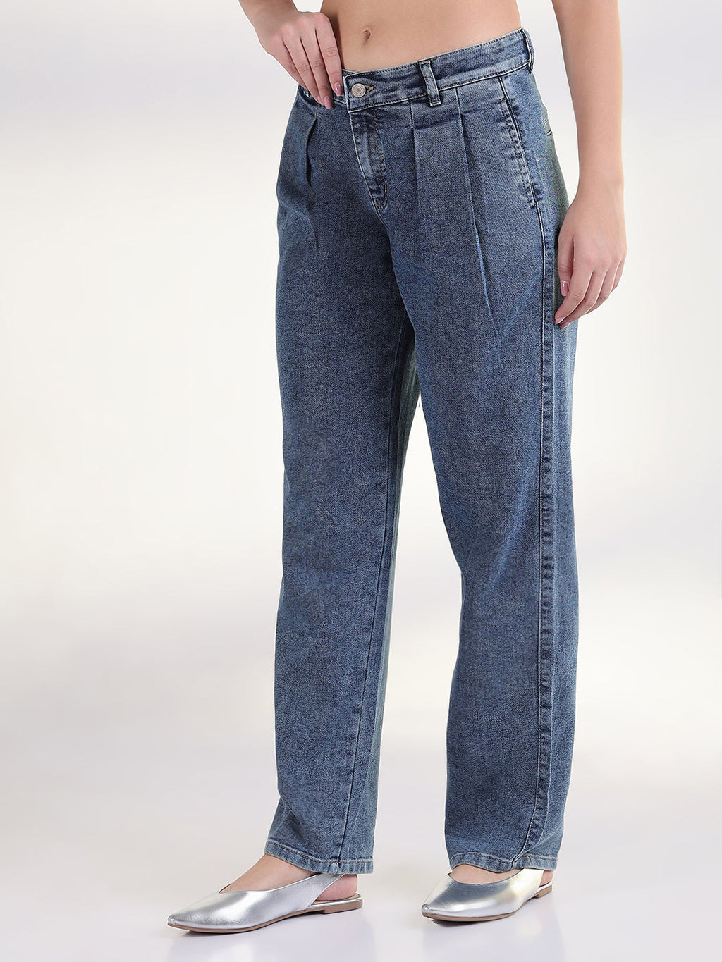 Women's Solid Blue Straight Fit Jean