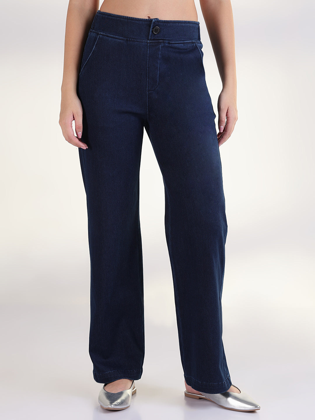 Women's Navy Blue Solid Straight Fit Jeans