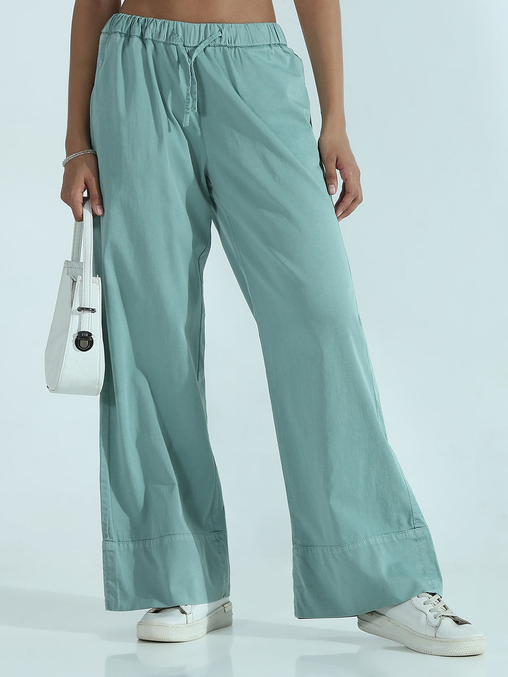 Women's Green Solid Wide Leg Wide Leg Trouser