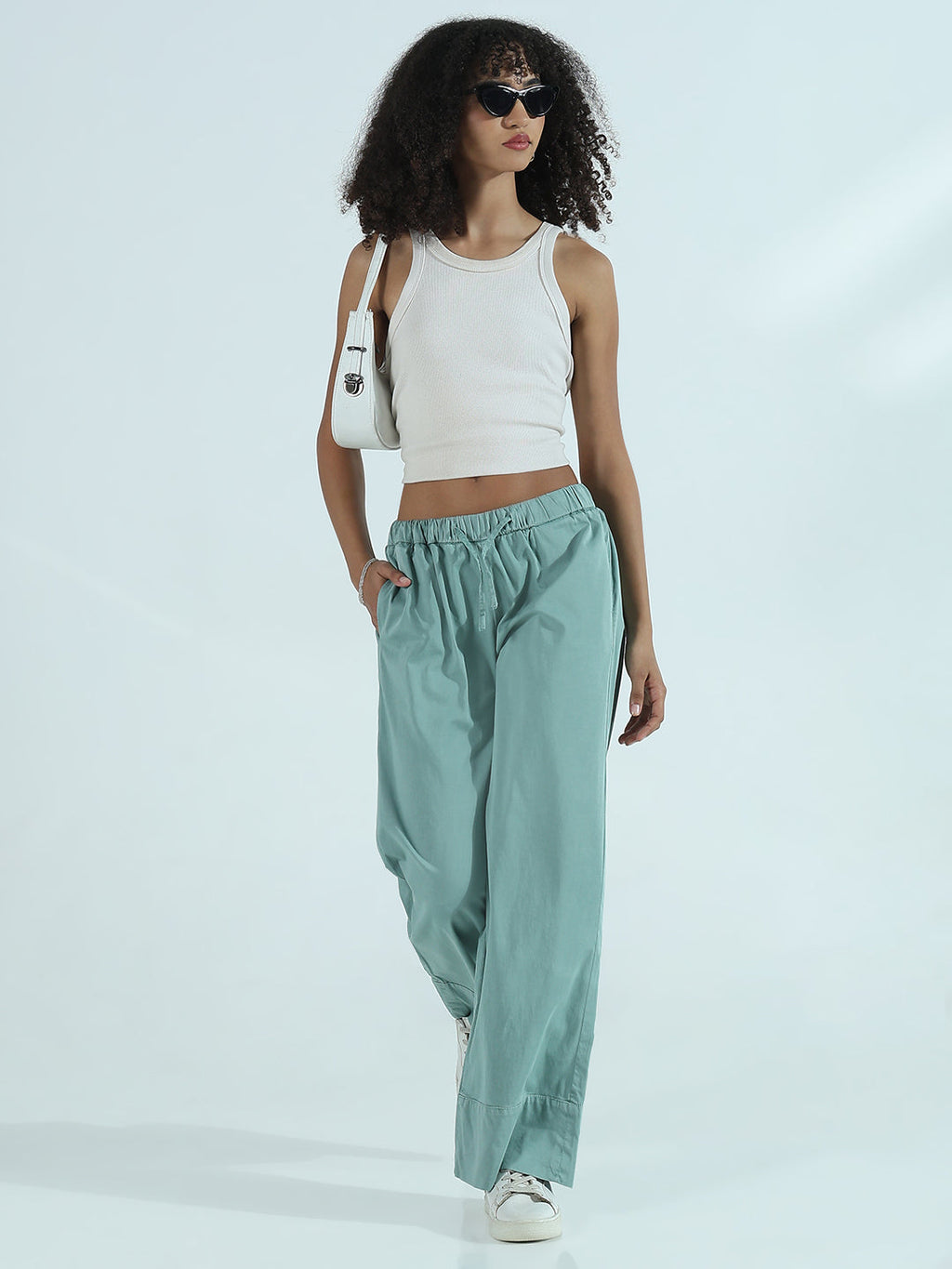 Women's Green Solid Wide Leg Wide Leg Trouser