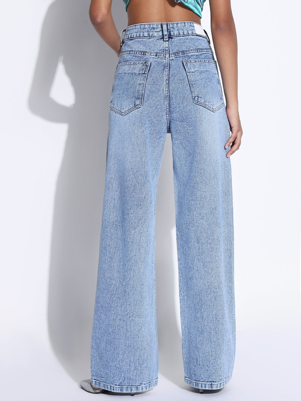Women's Solid Blue Wide Leg Jeans