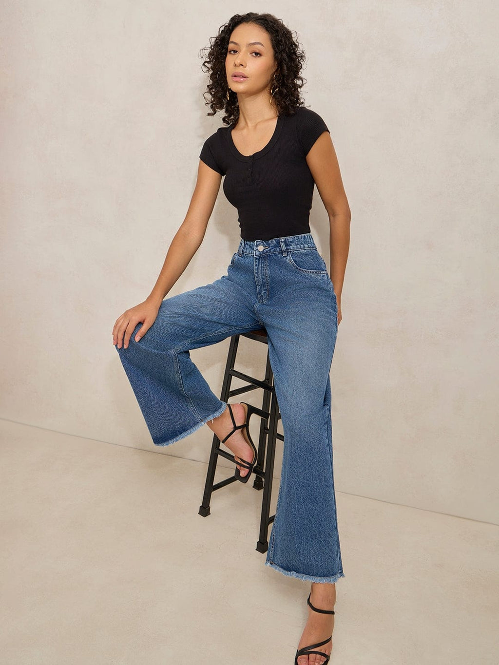 Women's Blue High Rise Wide Leg Jeans with Frayed Hem