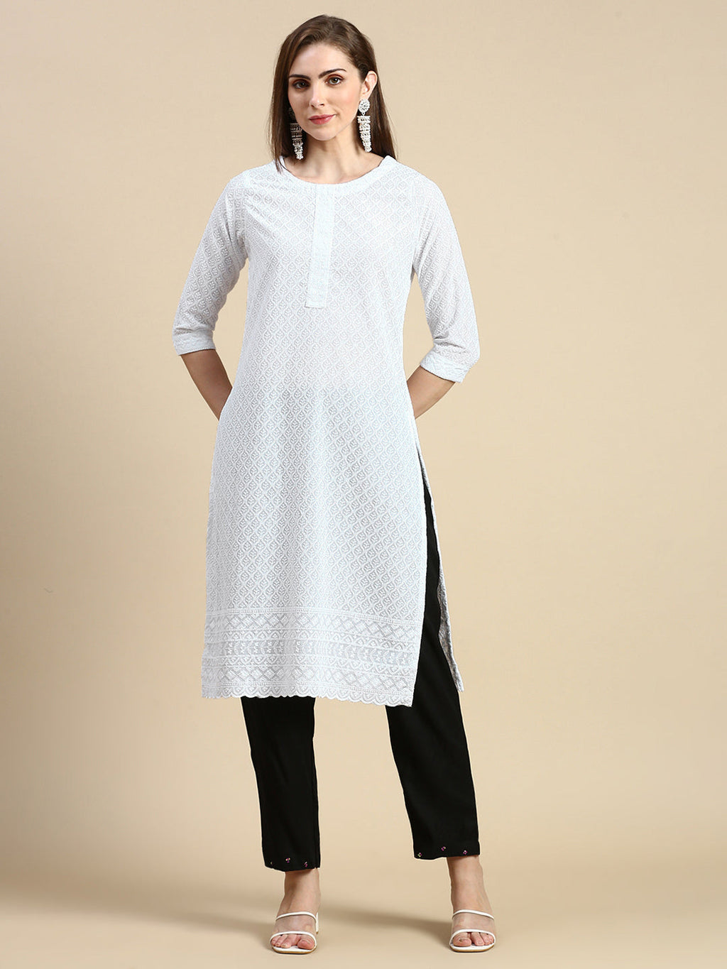 Women's Floral Chikankari White Straight Kurta