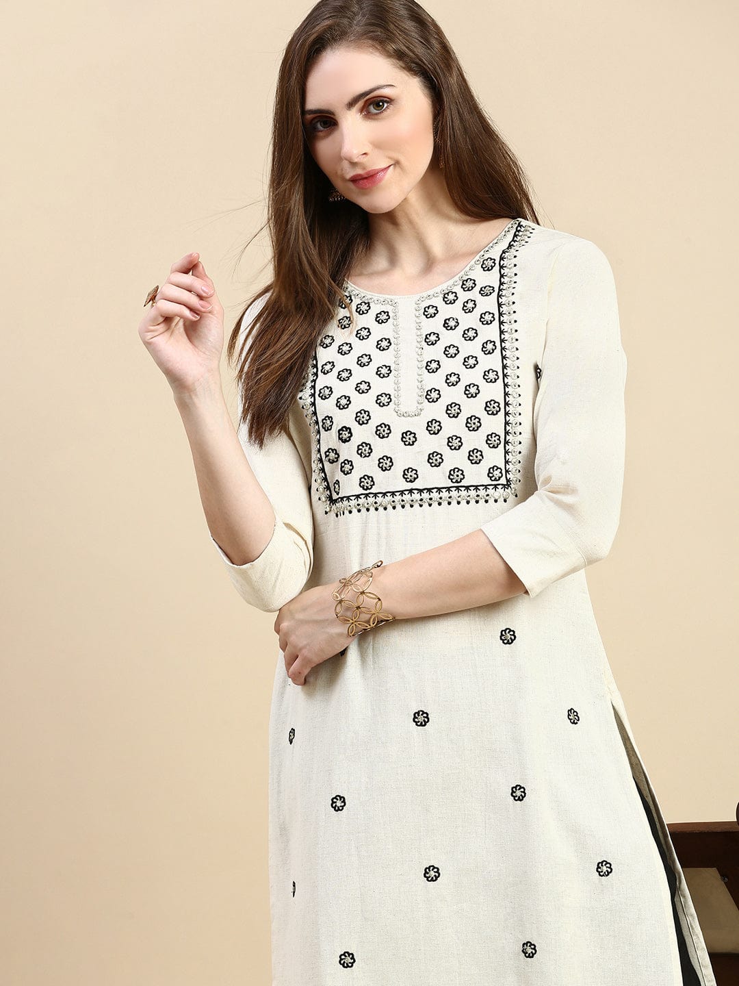 Women's Solid Cream Straight Kurta