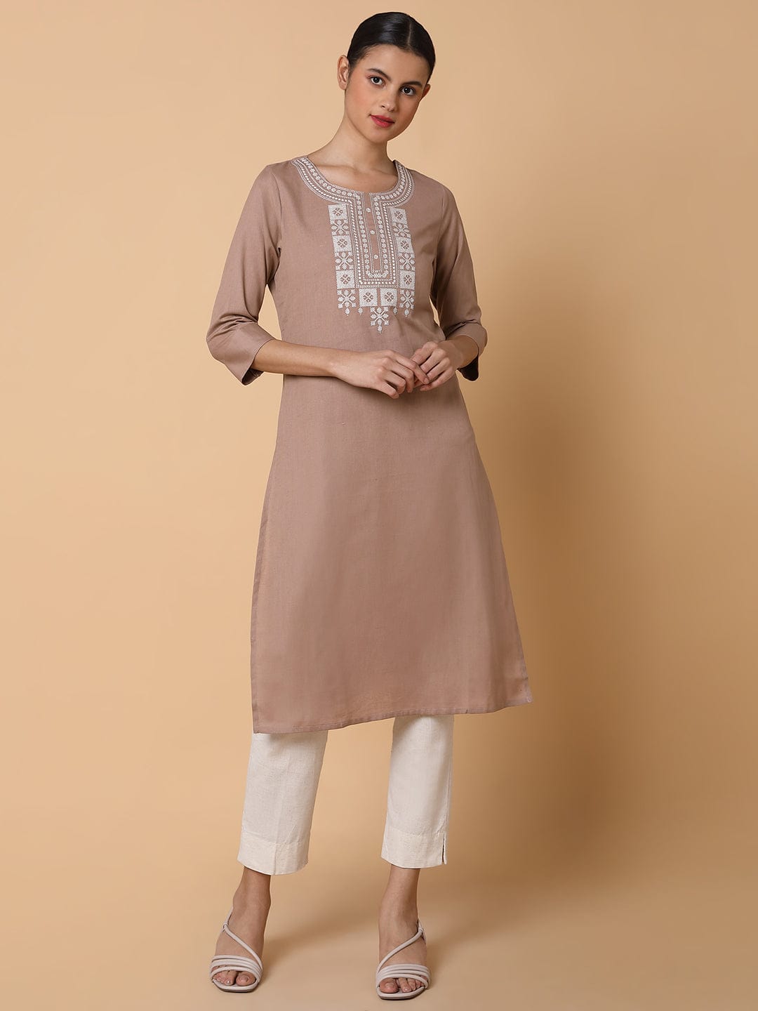Women's Solid Beige Straight Kurta