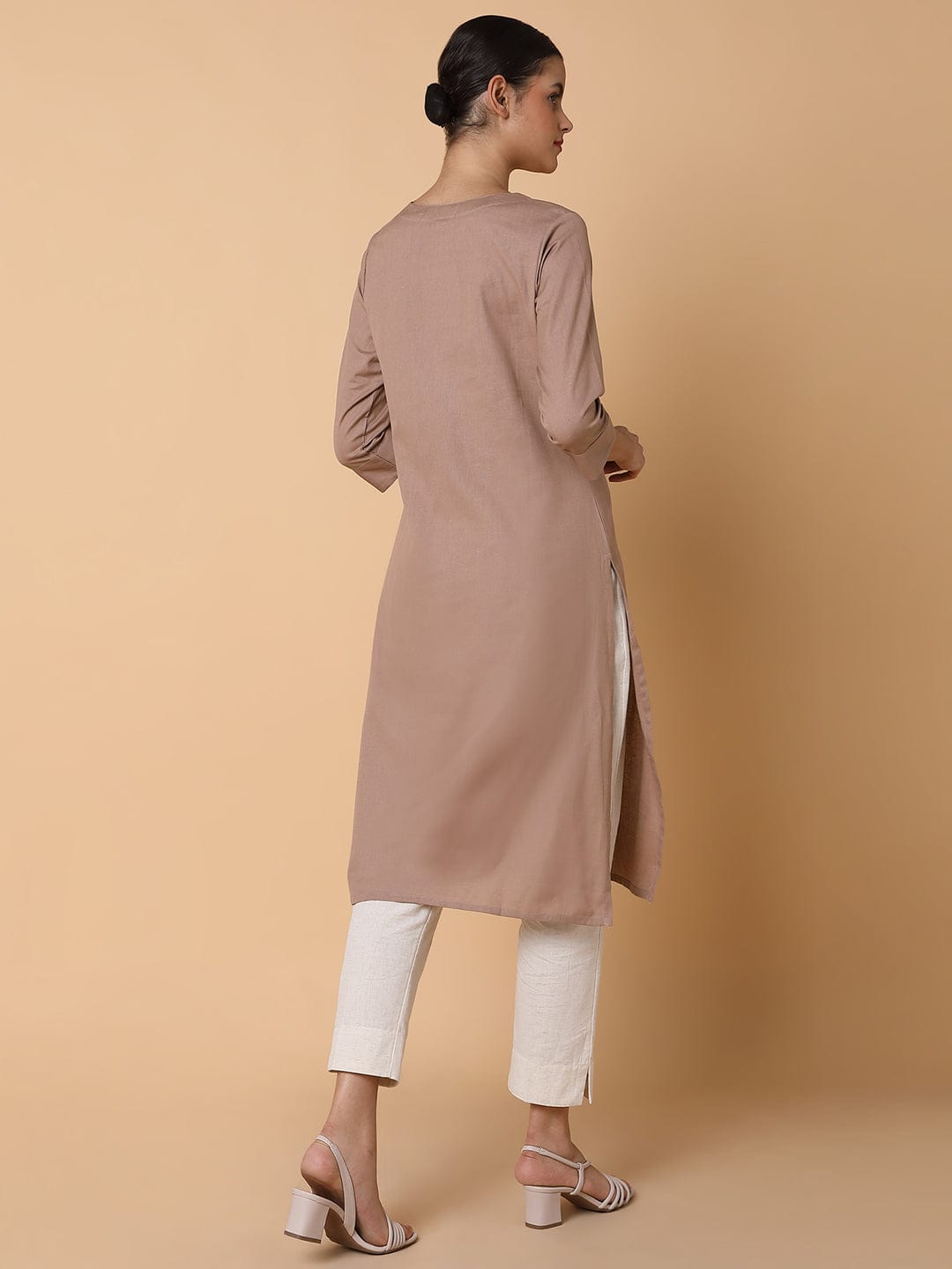 Women's Solid Beige Straight Kurta