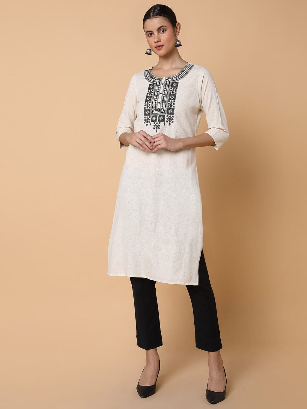 Women's Solid Cream Straight Kurta