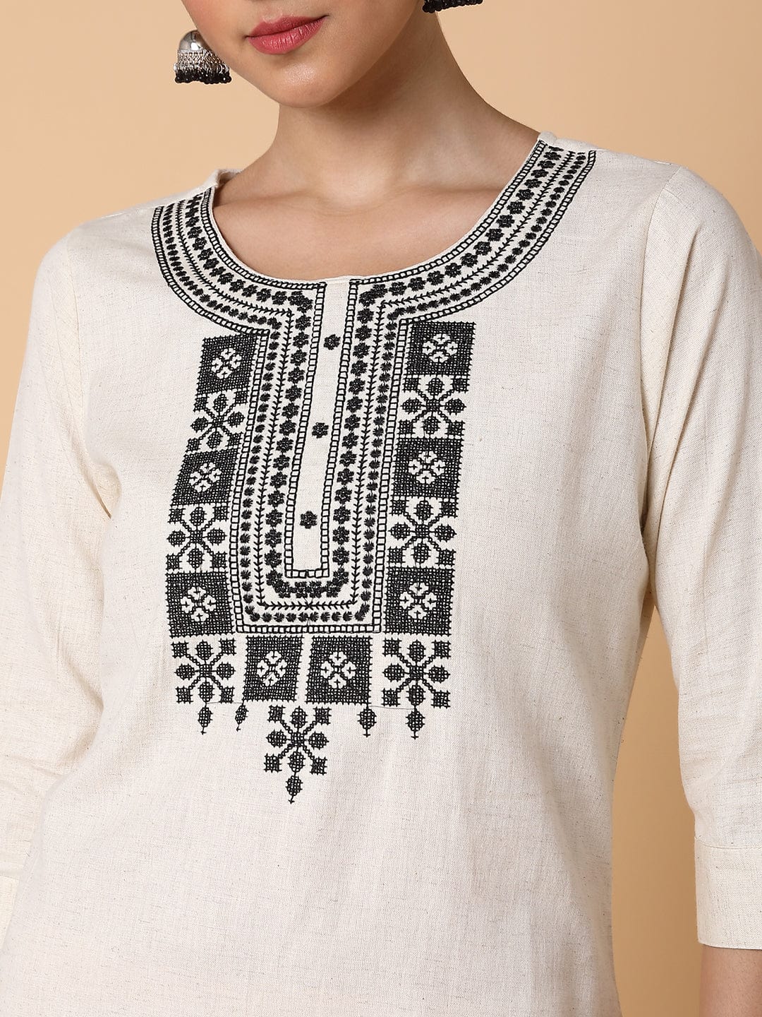 Women's Solid Cream Straight Kurta