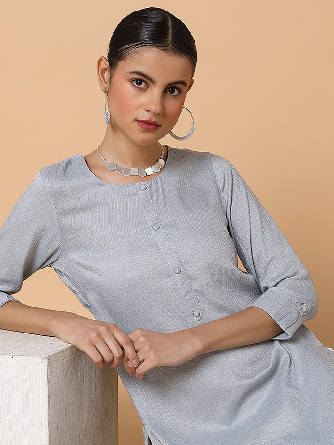 Women's Solid Sequins Grey Straight Kurta