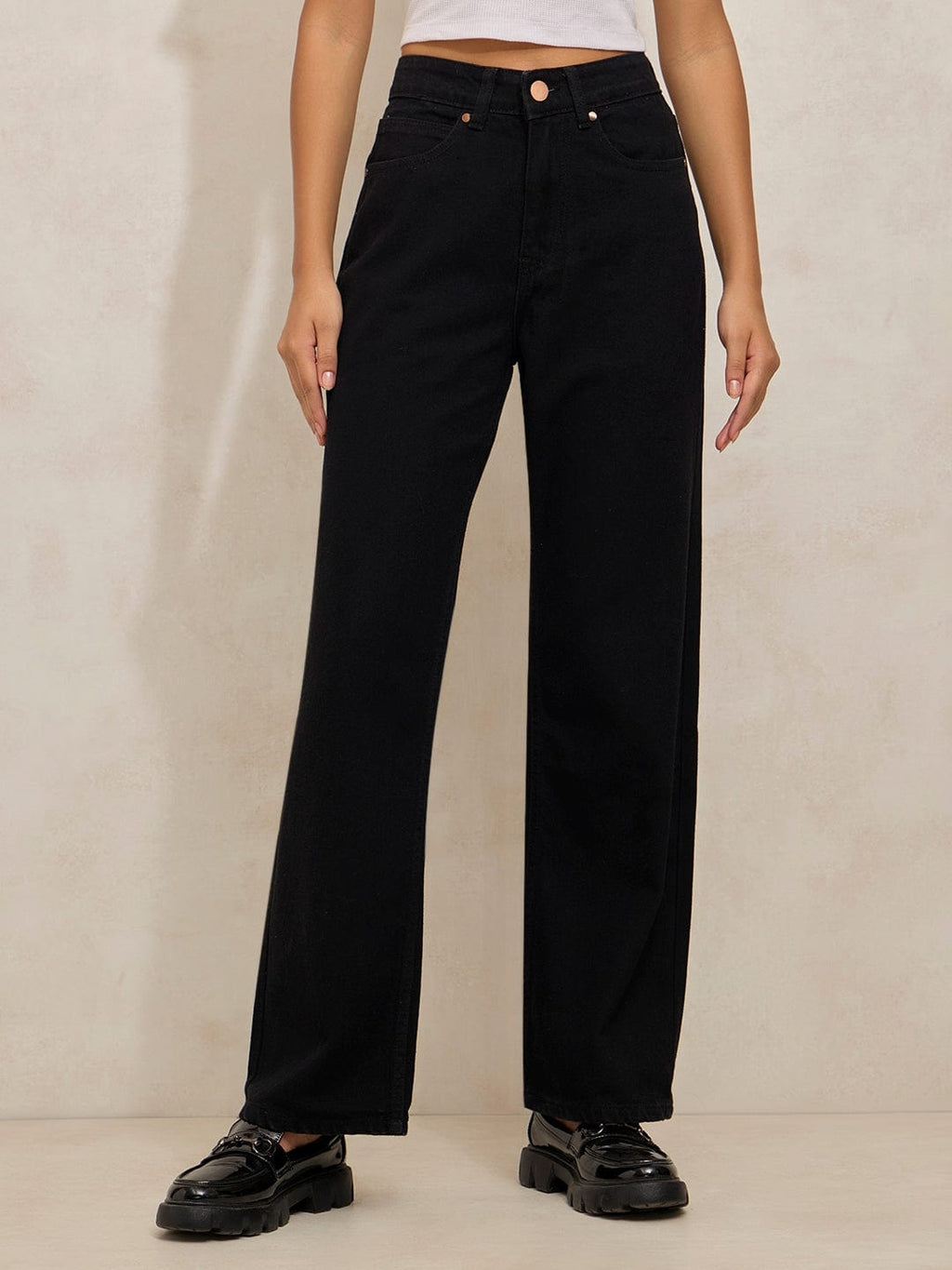 Women's Black High Rise Straight Fit Denim Jeans