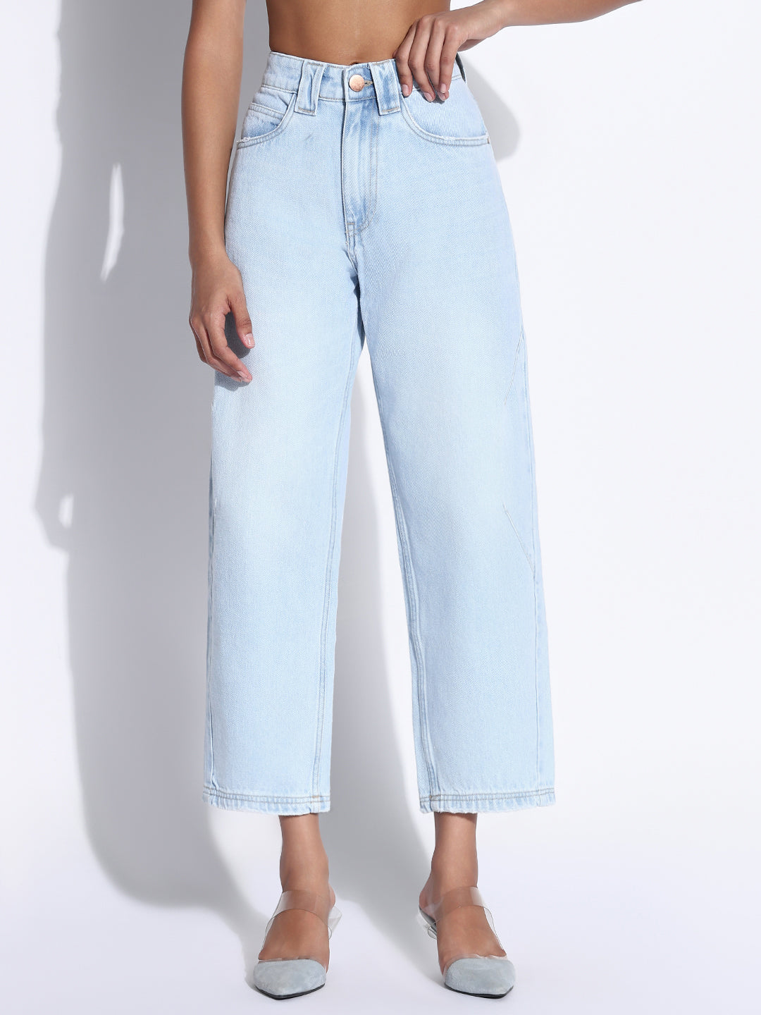 Women's Solid Light Blue Straight Fit Jeans