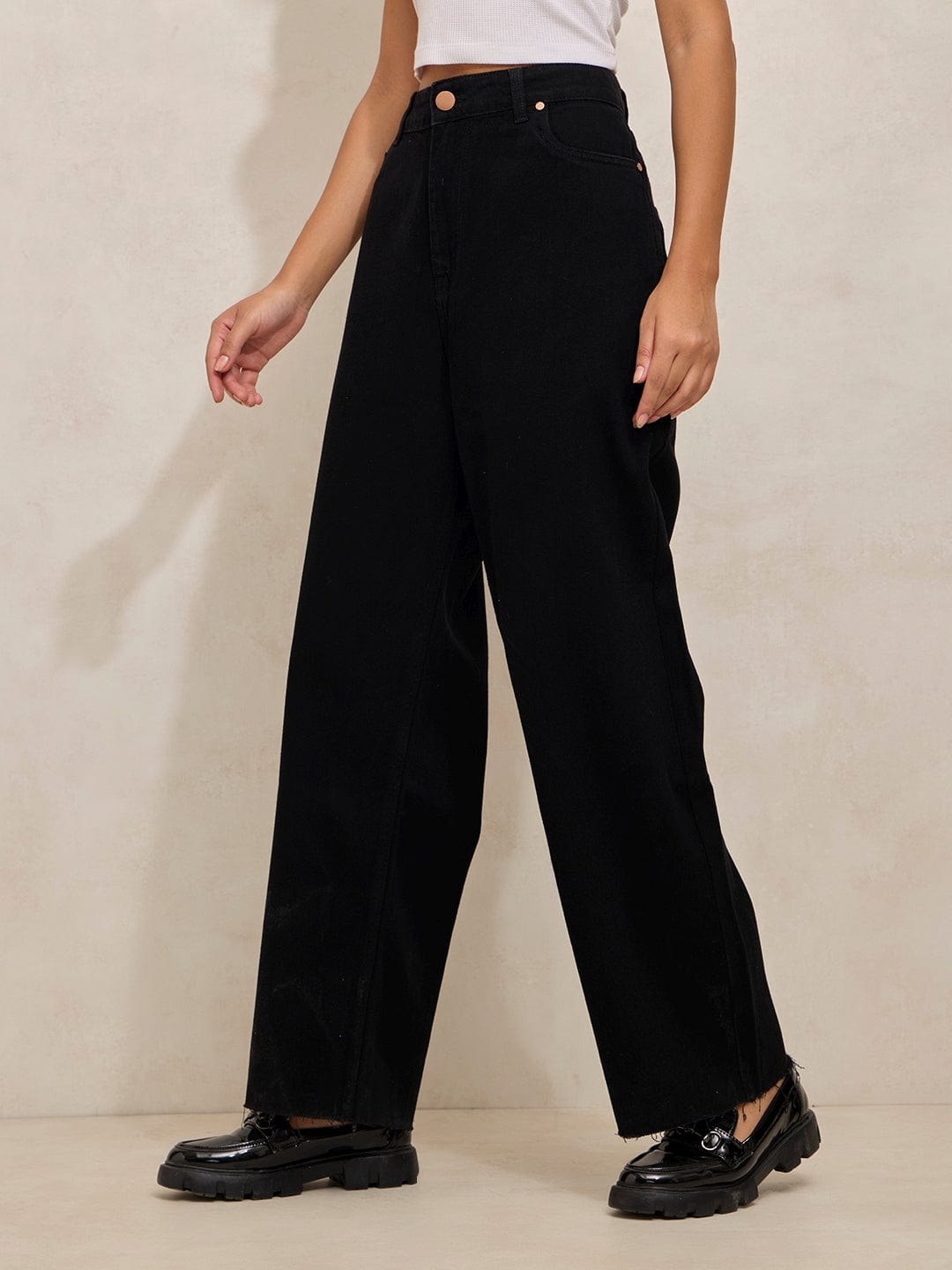 Women's Black High Rise Relaxed Fit Straight Jeans with Raw Hem