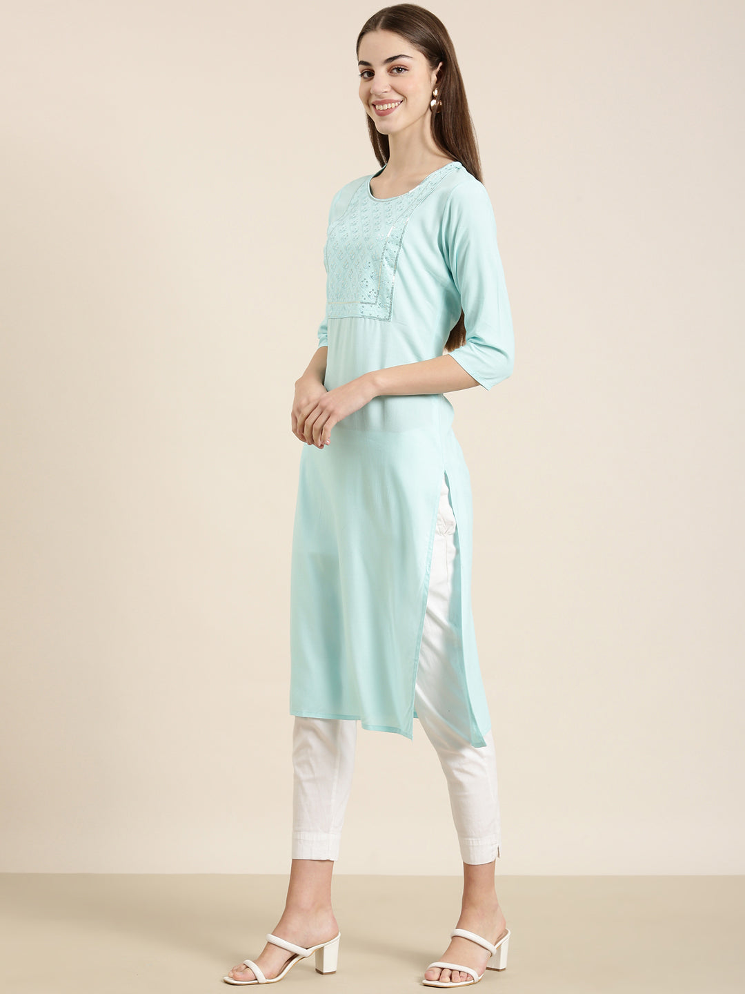 Women's Blue Ethnic Motifs Embellished Kurta