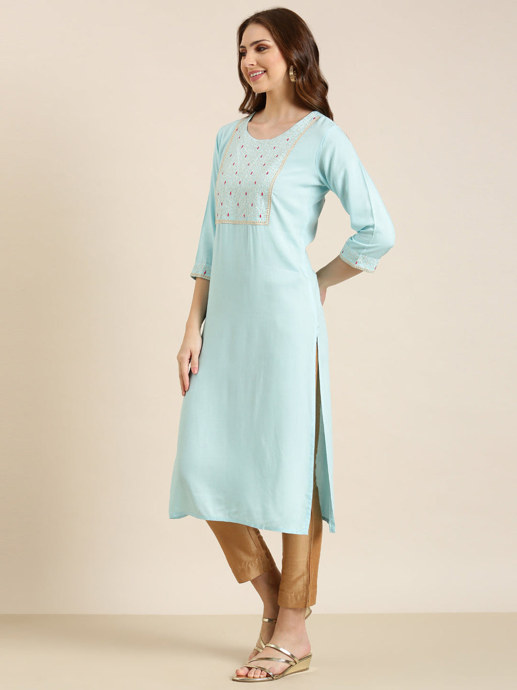 Women's Blue Ethnic Motifs Thread Work Sequined Pastels Cotton Straight Kurta