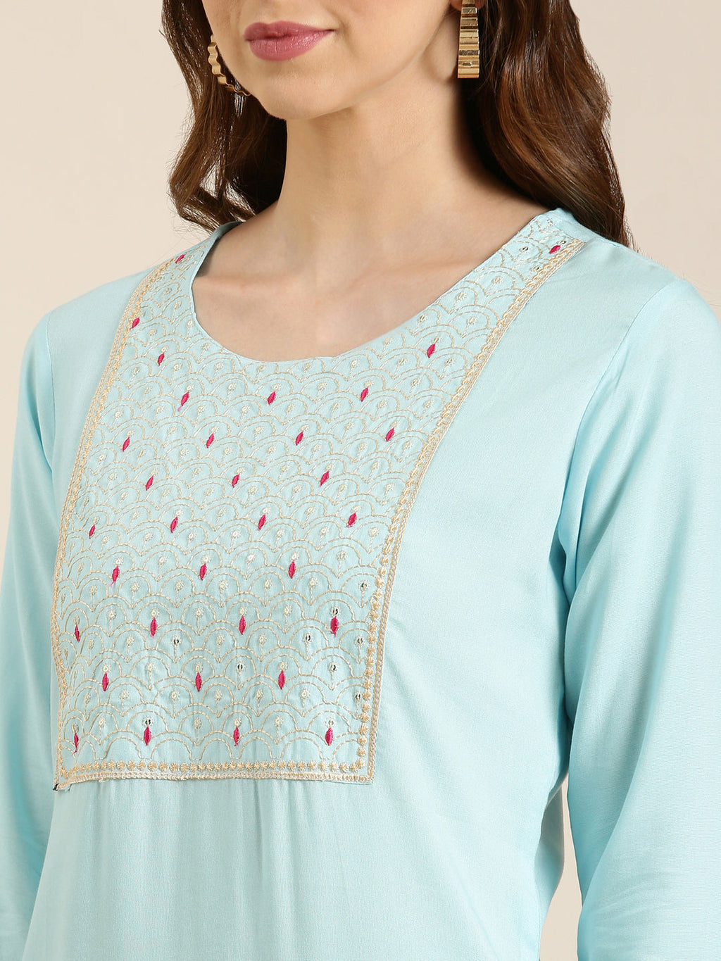 Women's Blue Ethnic Motifs Thread Work Sequined Pastels Cotton Straight Kurta