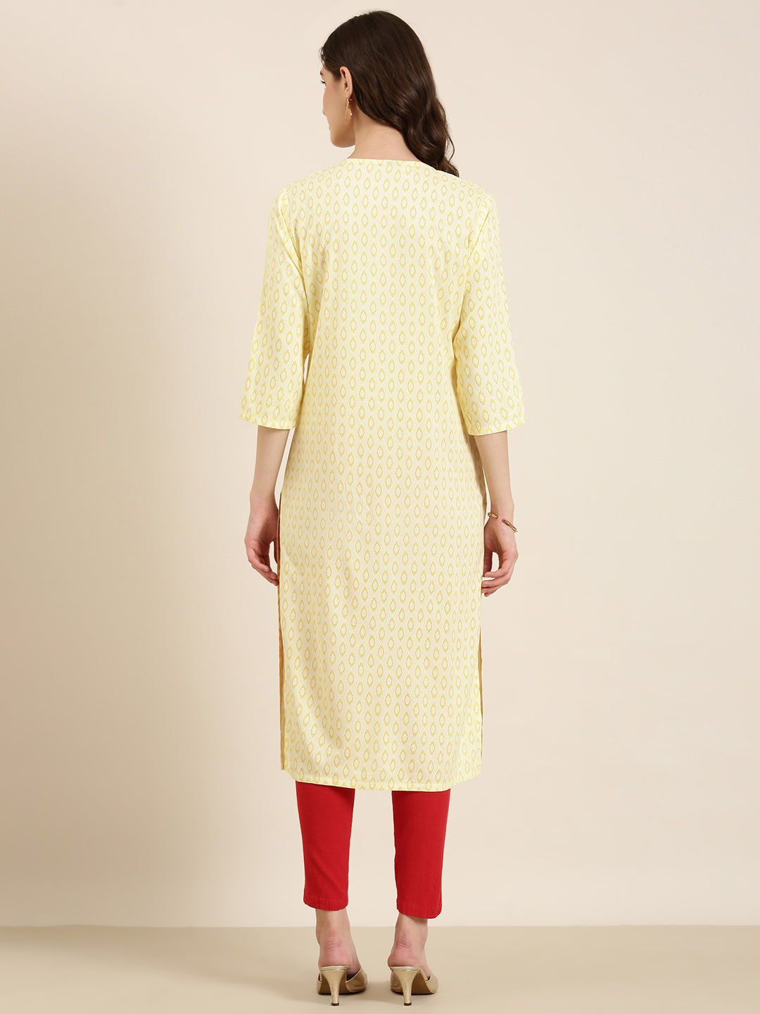 Women's Yellow Geometric Printed Thread Work Straight Kurta