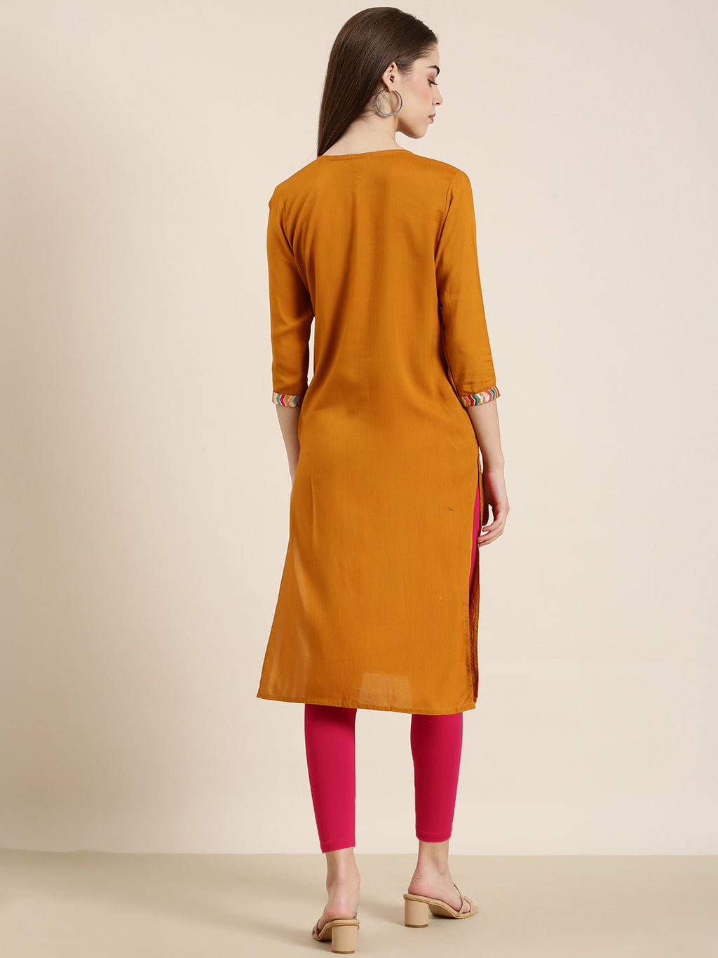 Women's Mustard Round Neck Straight Kurta