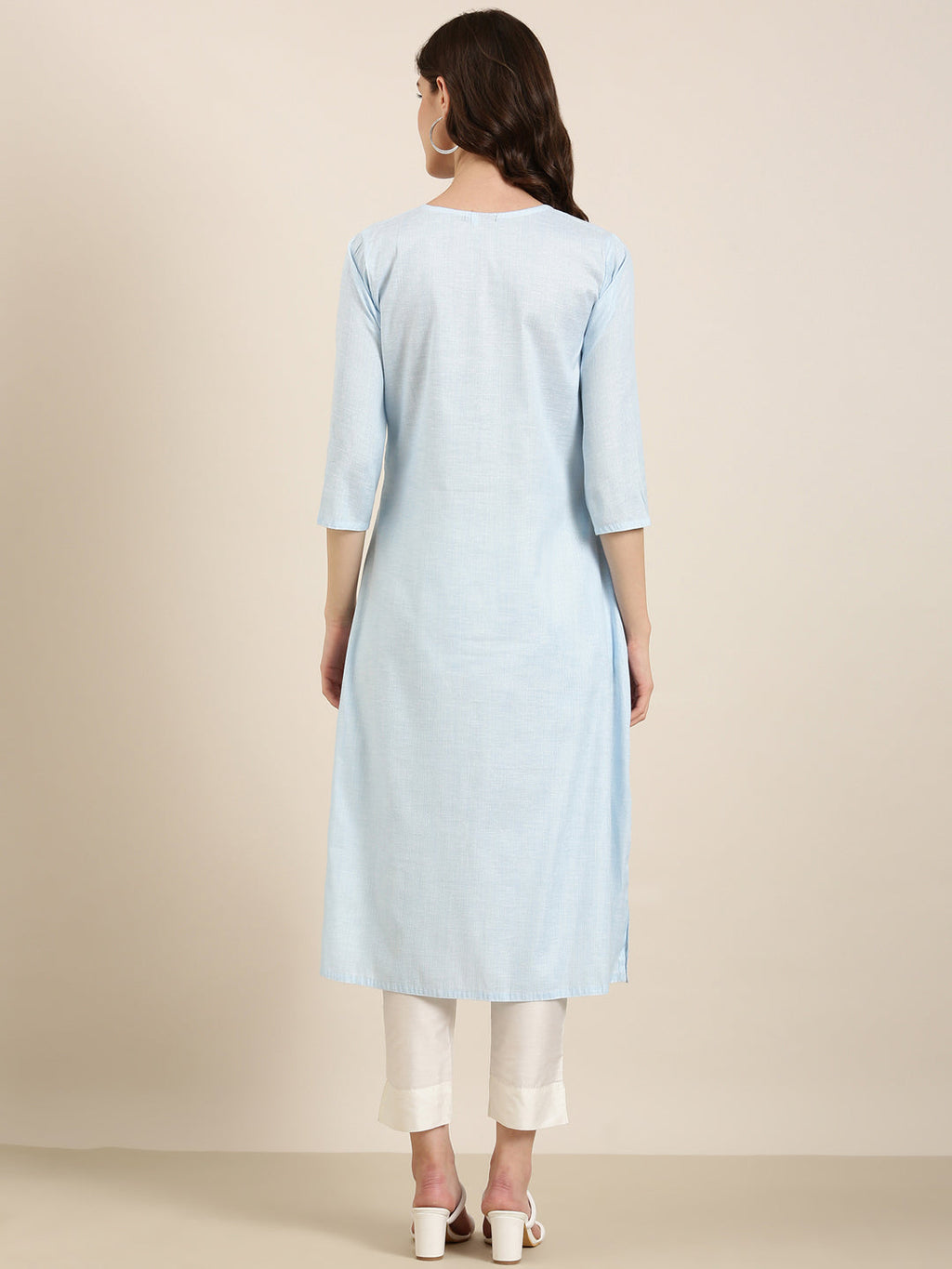 Women's Blue Thread Work Straight Kurta