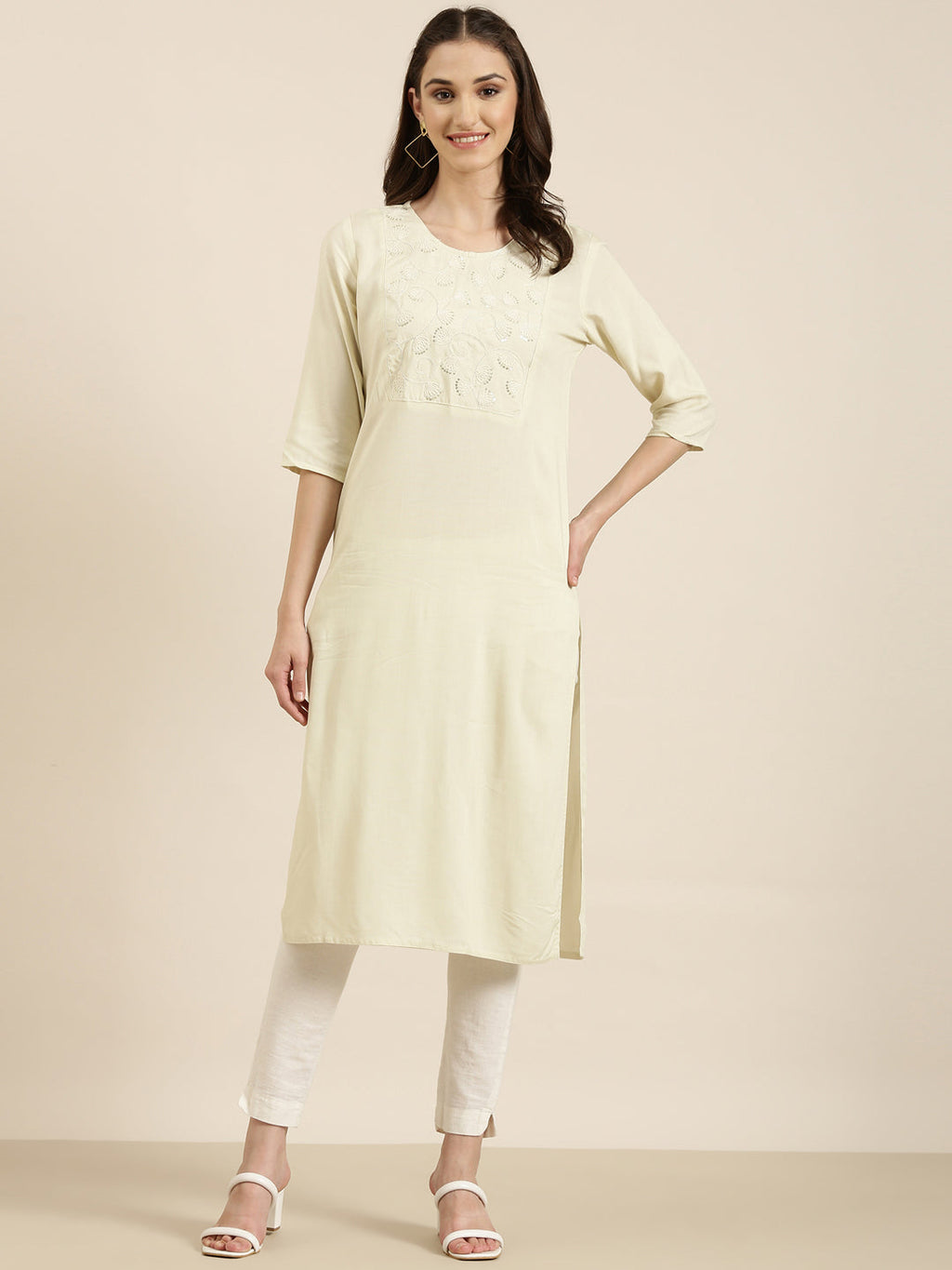 Women's Cream Floral Embroidered Straight Kurta