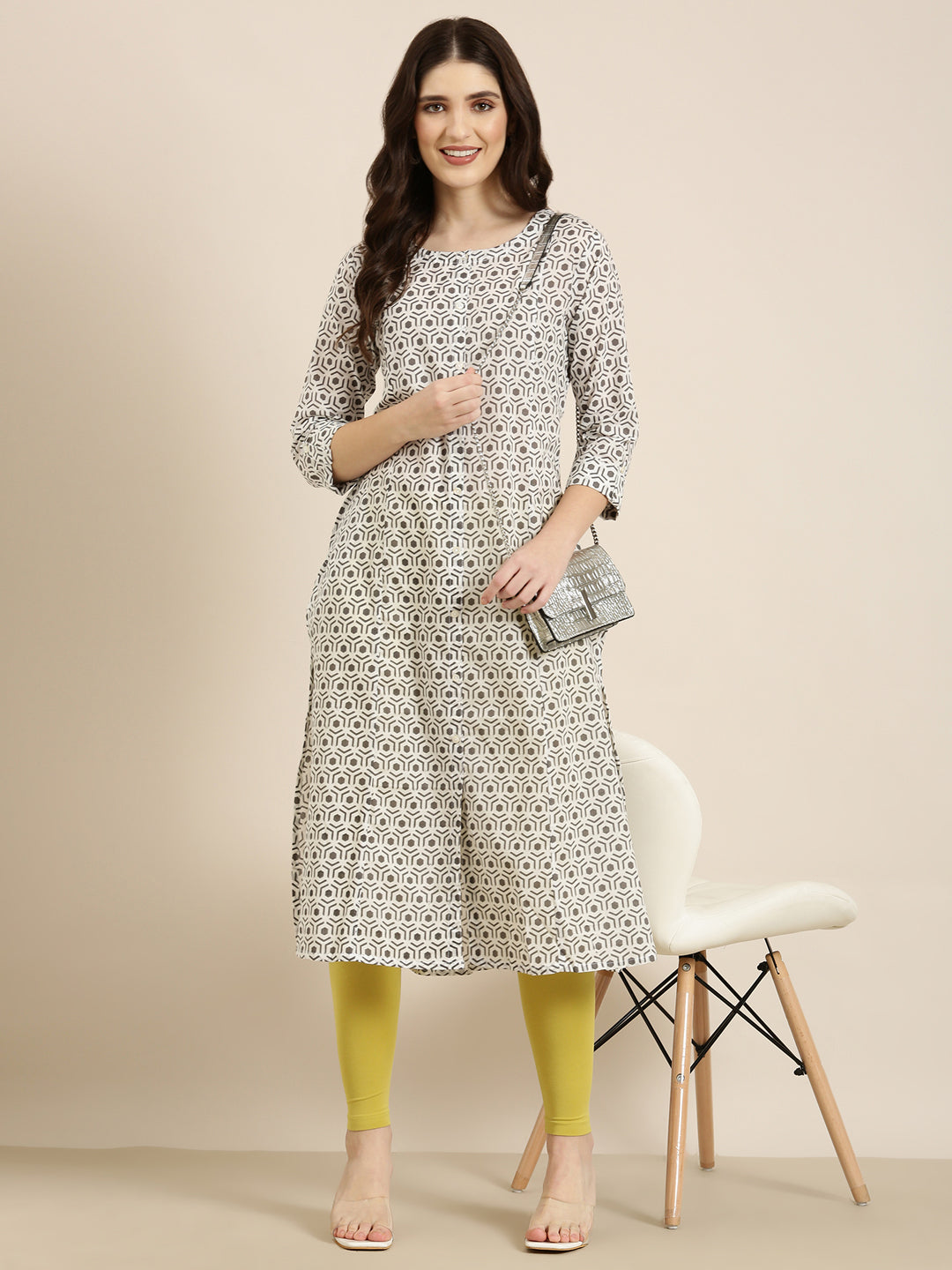 Women's Cream Geometric Printed Thread Work Kurta