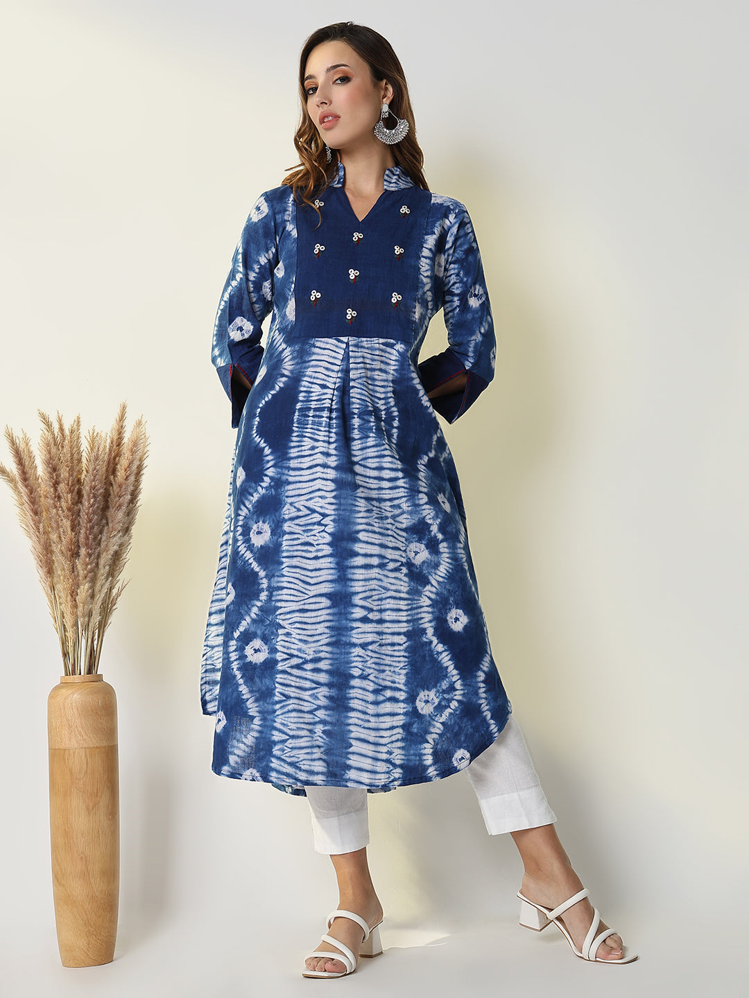 Women's Blue Graphic A-Line Kurta
