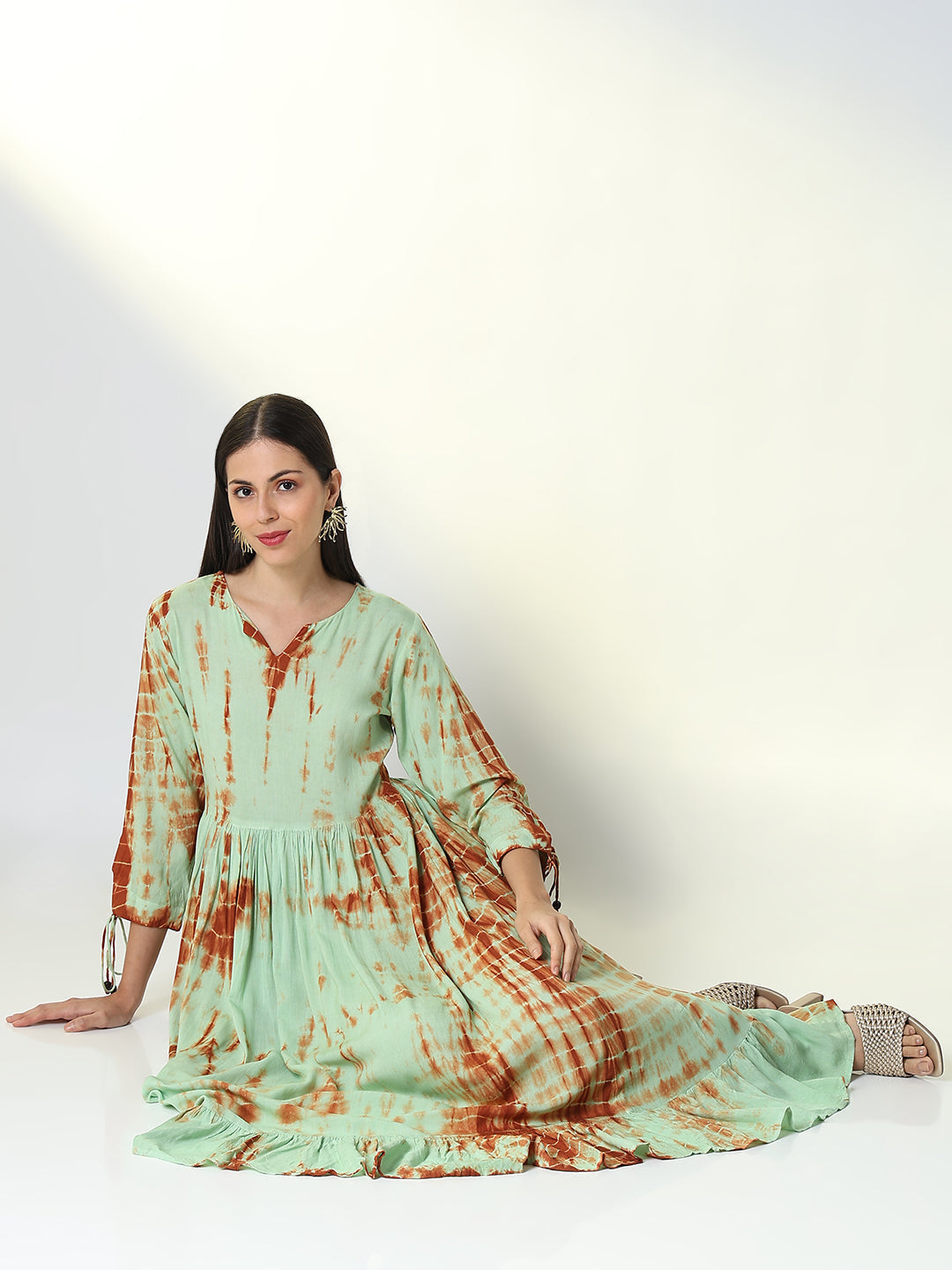 Women's Green Abstract Anarkali Kurta