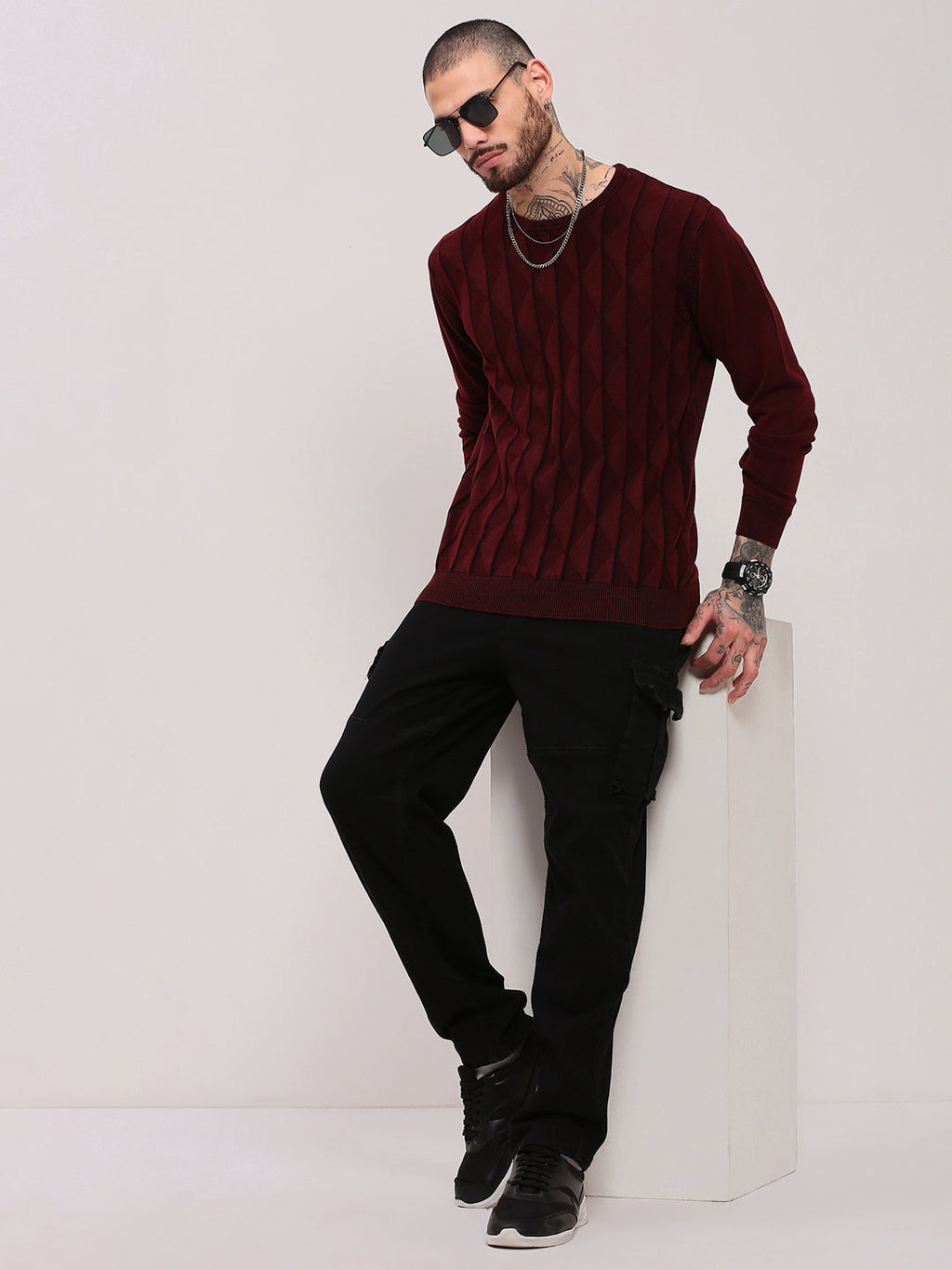 Men's Maroon Geometric Prints Sweater