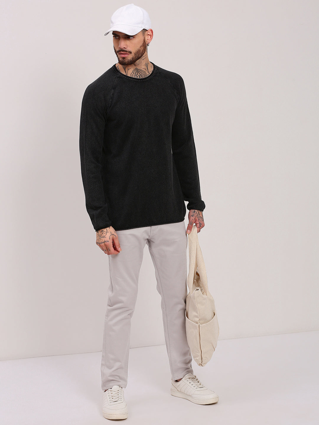 Men's Black Solid Sweater
