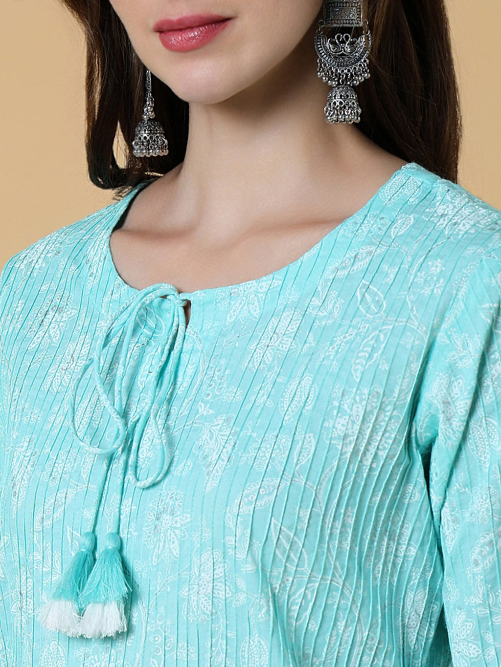 Women's Blue Floral Straight Kurta