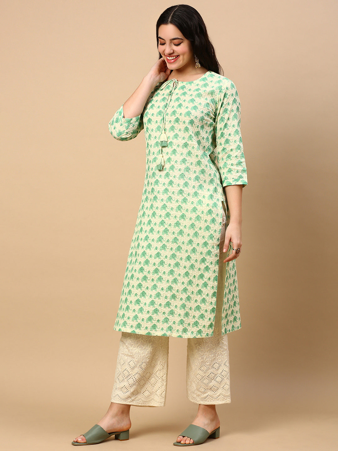 Women's Green Graphic Straight Kurta