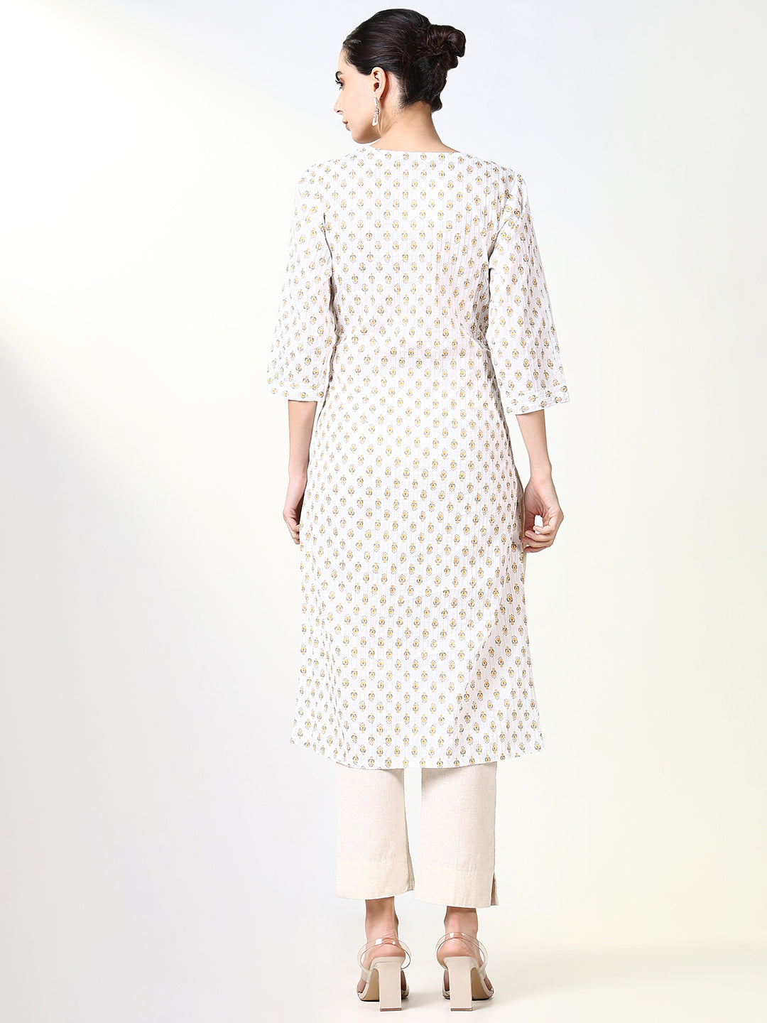 Women's White Floral Straight Kurta