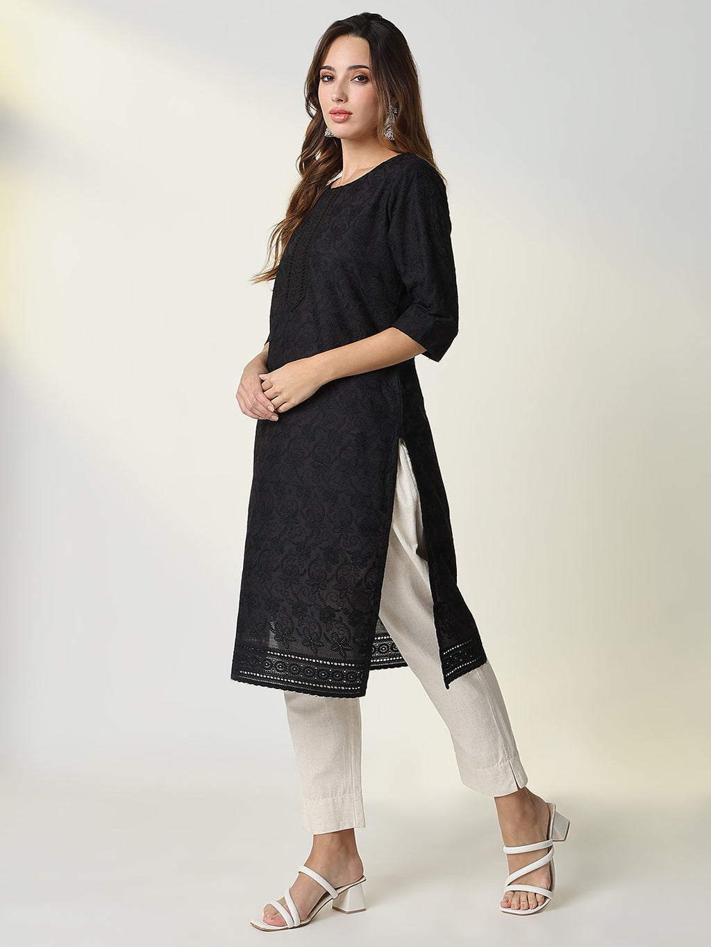 Women's Black Embroidered Straight Kurta