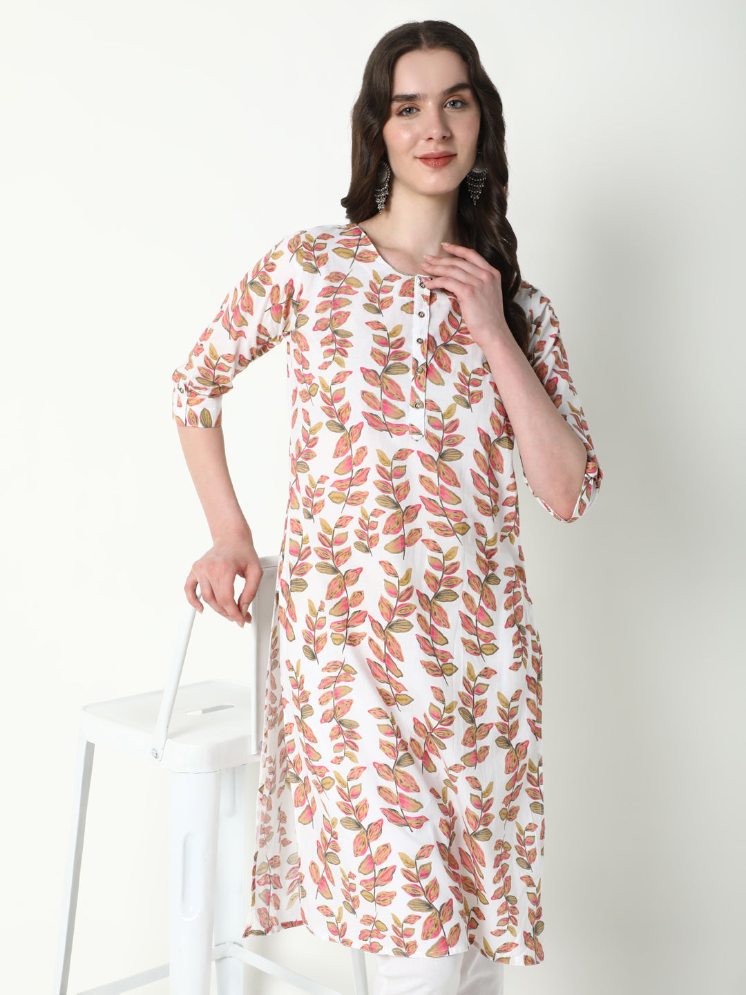 Women's Peach Floral Straight Kurta