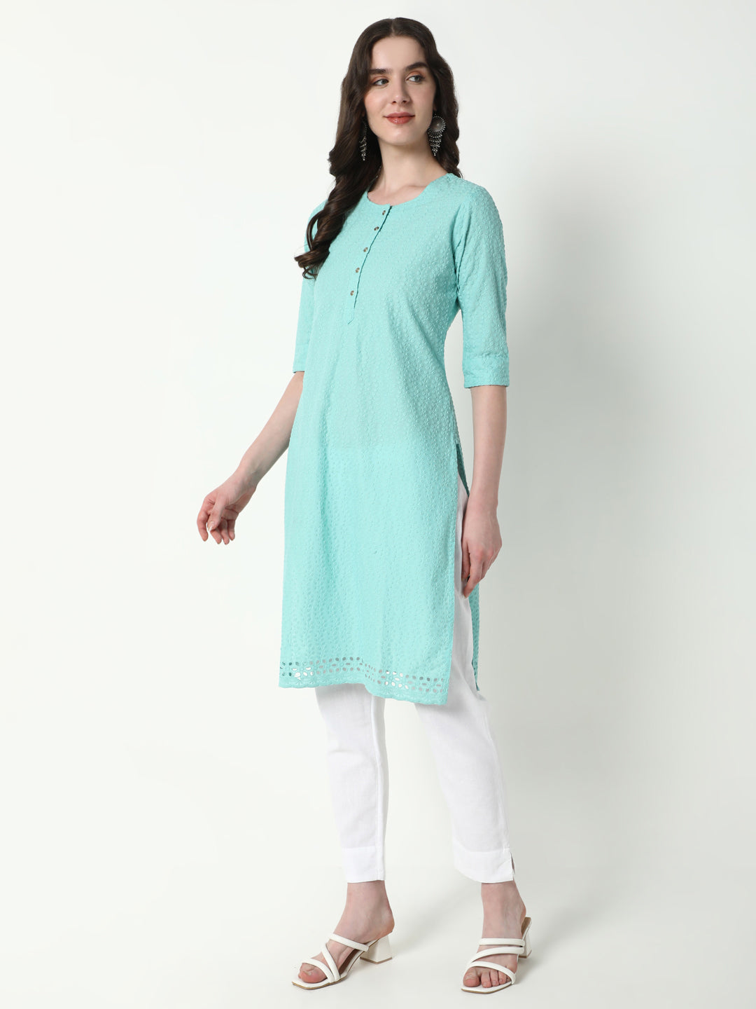 Women's Green Embroidered Straight Kurta